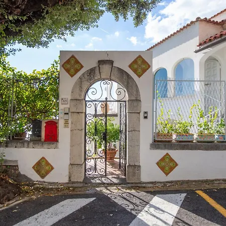 Estate4home - Regina Dar Villa