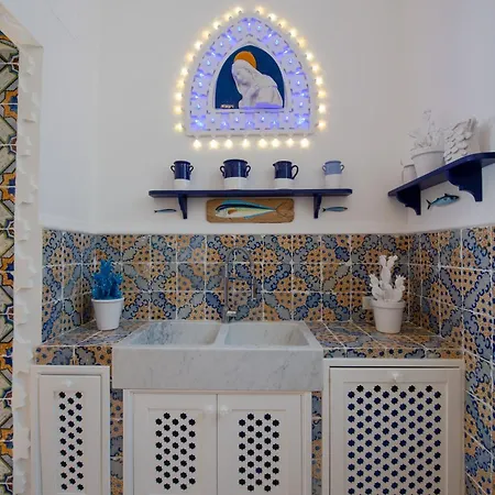 Estate4home - Regina Dar Villa Positano