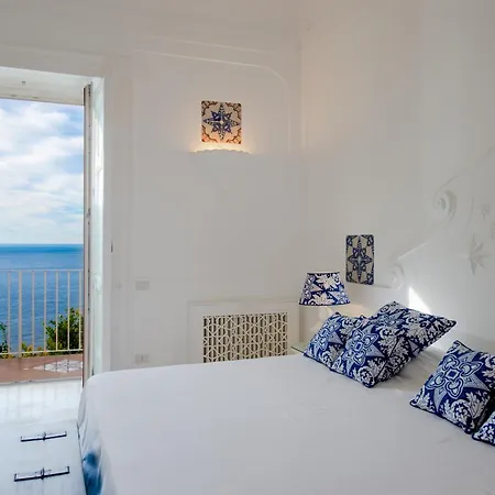 Estate4home - Regina Dar Villa