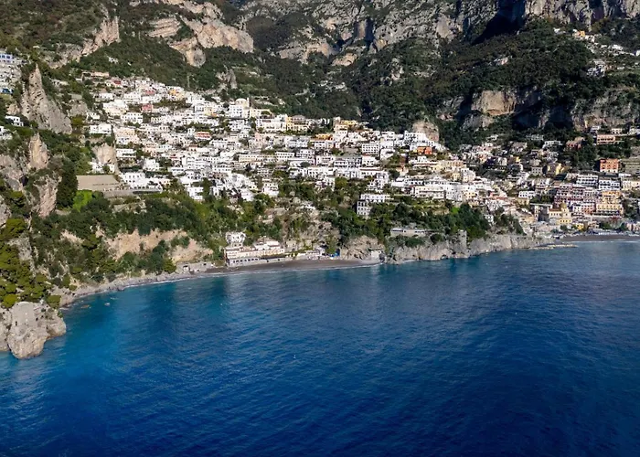 Estate4home - Regina Dar Adults Only *