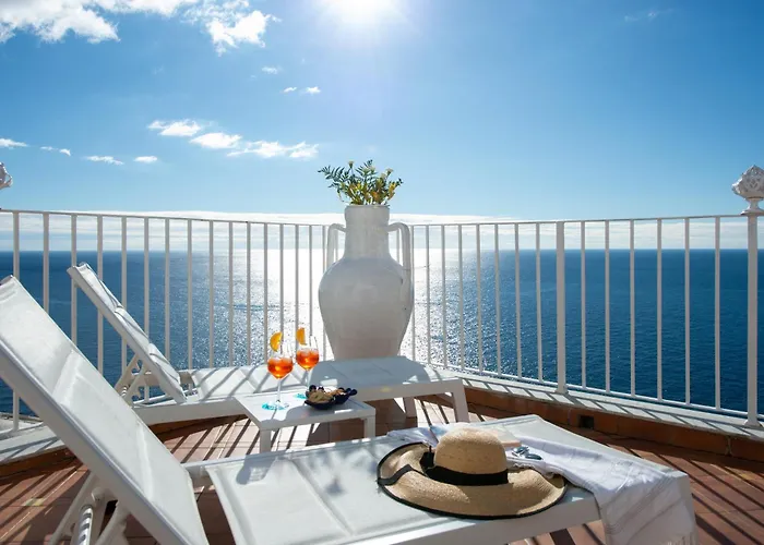 Estate4home - Regina Dar Adults Only * Позитано